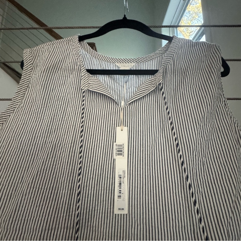 Caslon NWT Striped Tassel Tiered Sleeveless Top - navy & White - Picture 2 of 5